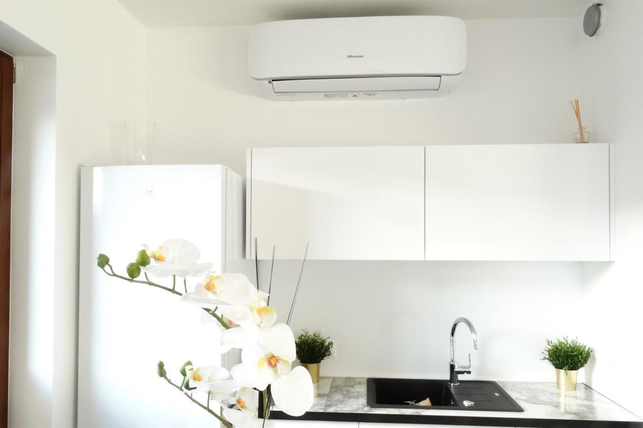 Central Port Warsaw Apartment Bagian luar foto