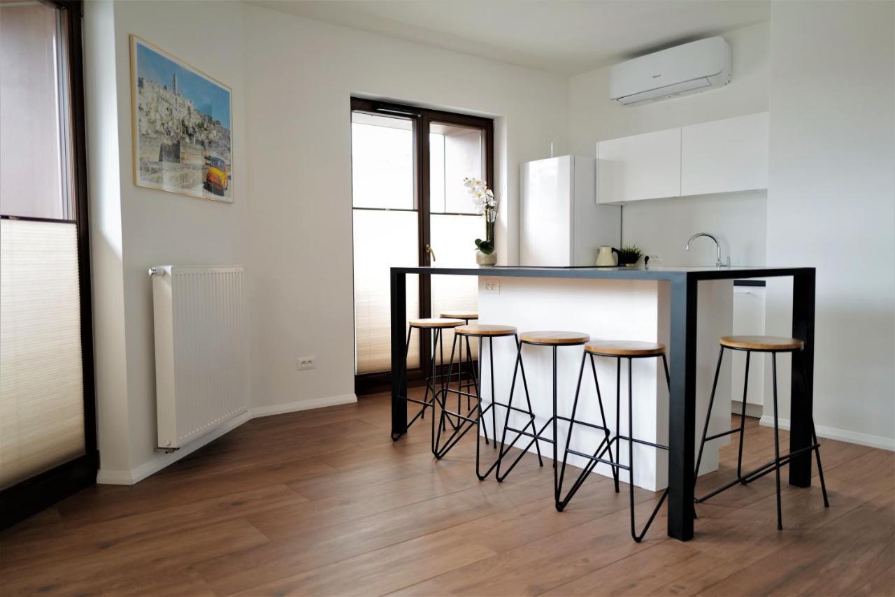 Central Port Warsaw Apartment Bagian luar foto