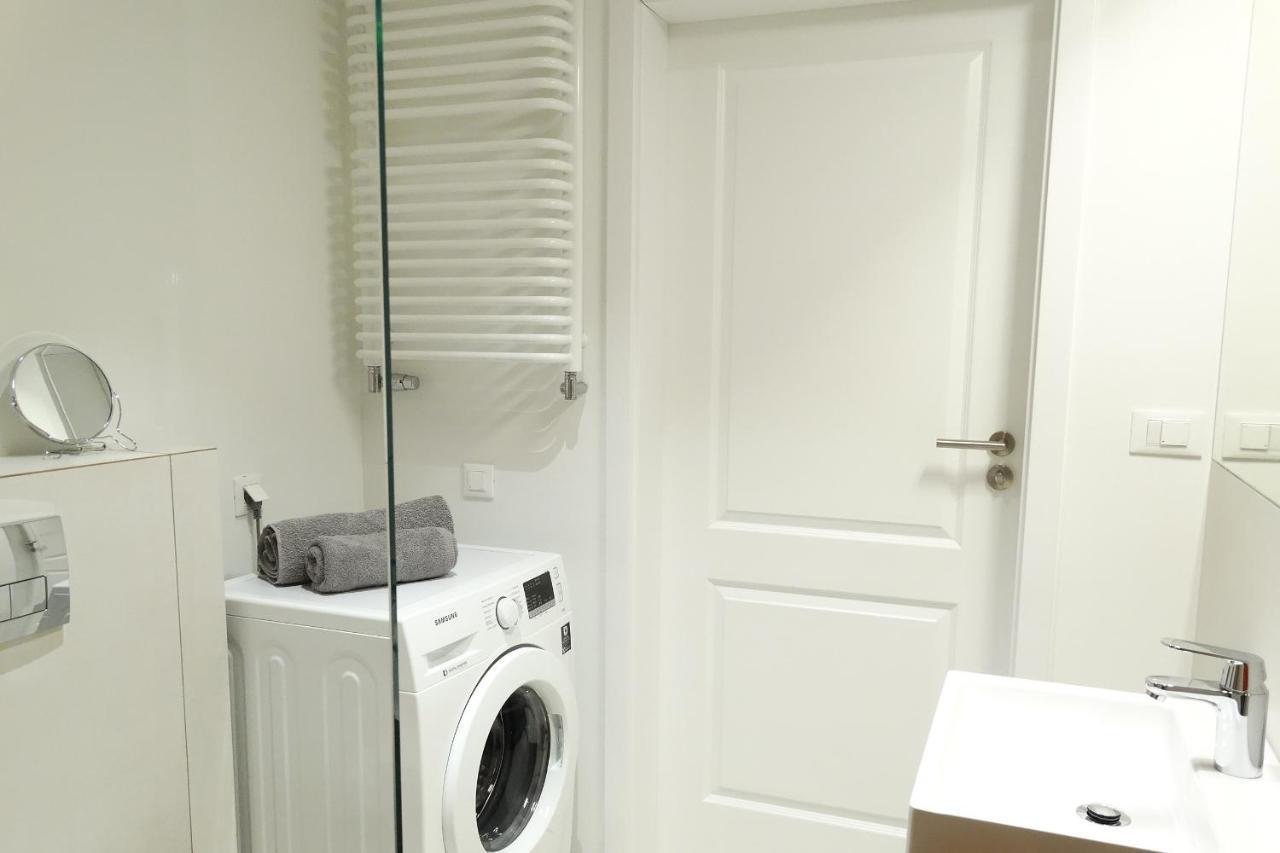 Central Port Warsaw Apartment Bagian luar foto